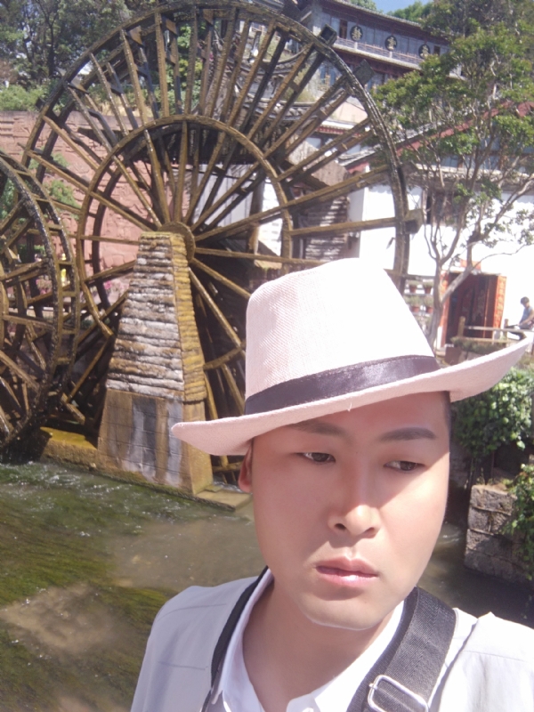 曲靖相亲的第一张照片--新乡相亲服务中心