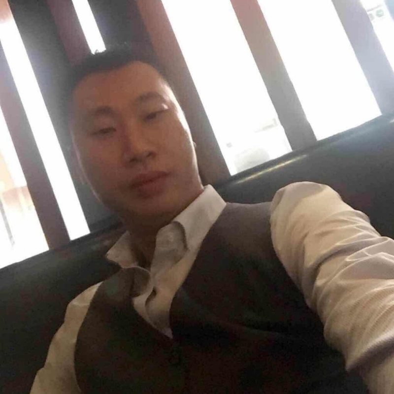 陈威的第一张照片--新乡相亲服务中心