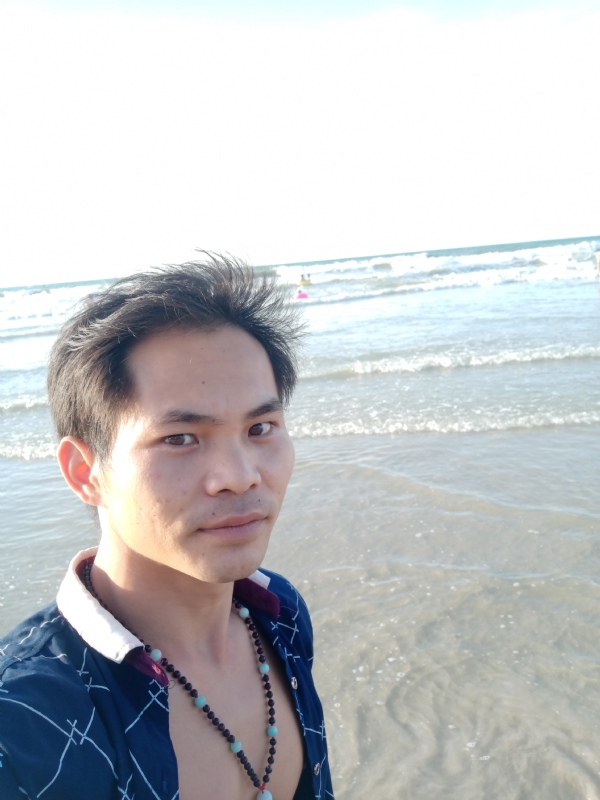 爱已欠费的第一张照片--新乡相亲服务中心