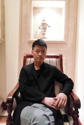 制片人杨亚林的第二张照片--新乡相亲服务中心