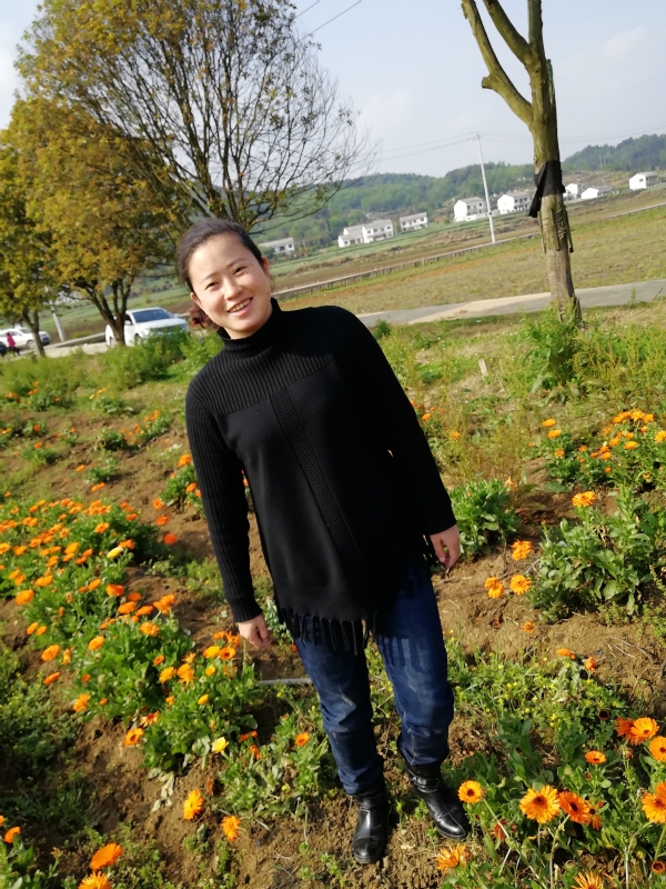 征婚女人的第四张照片--新乡相亲服务中心