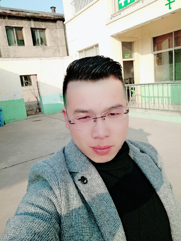 舍得的第一张照片--新乡相亲服务中心