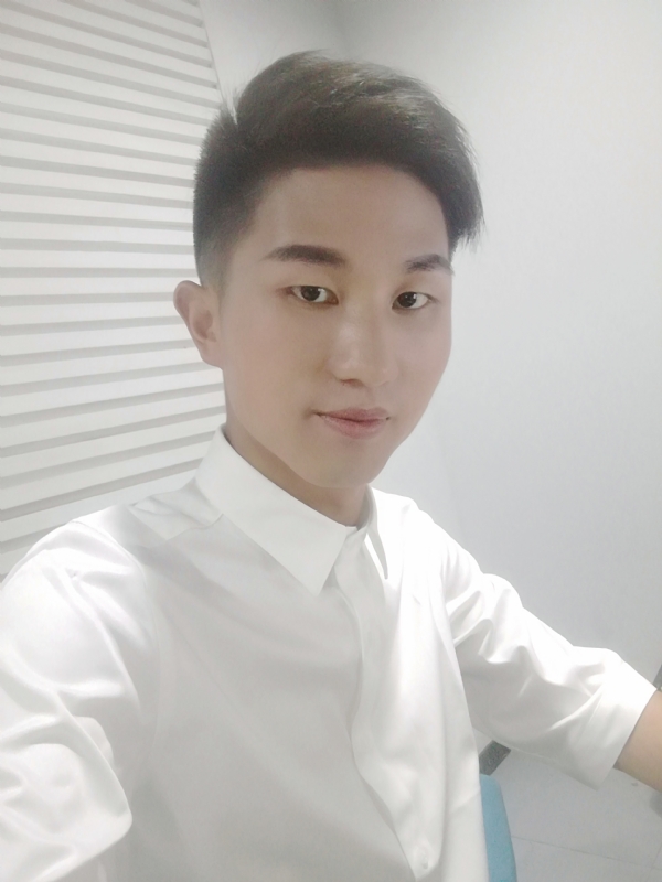 MrLi的第二张照片--新乡相亲服务中心