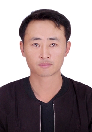 淡漠痕的第二张照片--新乡相亲服务中心