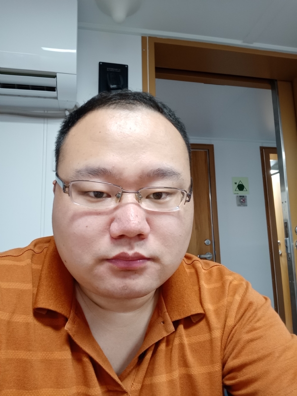 努力爱一次的第一张照片--新乡相亲服务中心