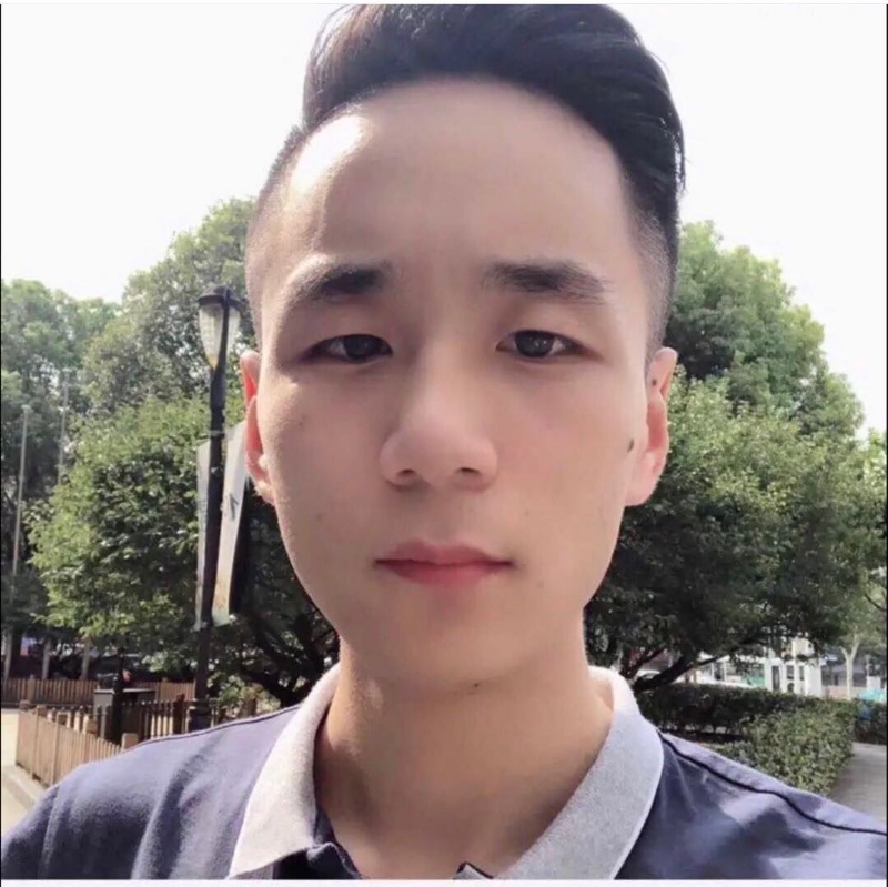 期待八月的雨的第一张照片--新乡相亲服务中心