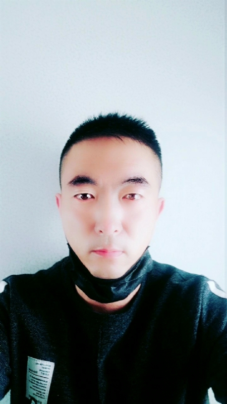 随缘的第一张照片--新乡相亲服务中心