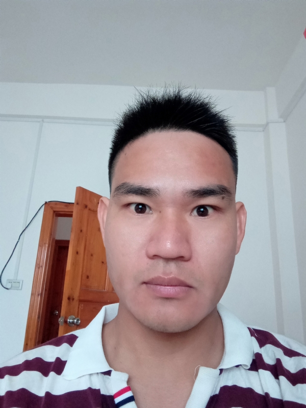 相遇的第一张照片--新乡相亲服务中心