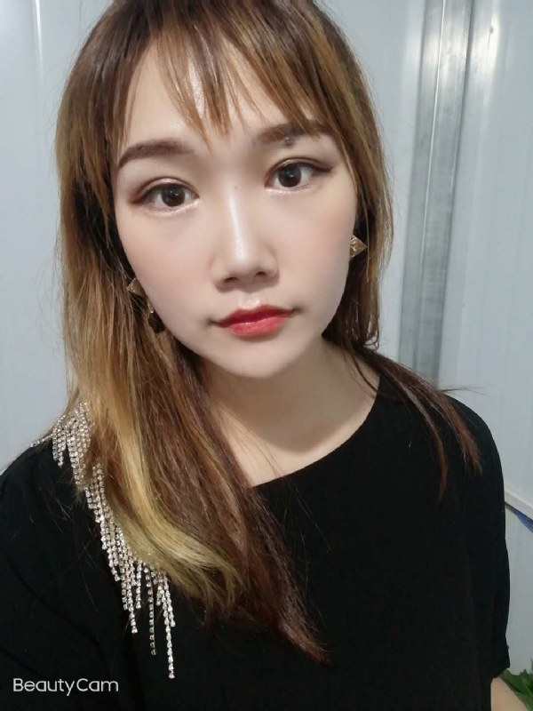 艾薇的第三张照片--新乡相亲服务中心