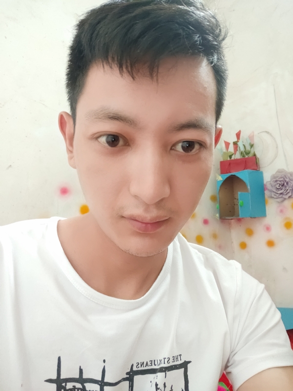 孙裕佳的第二张照片--新乡相亲服务中心