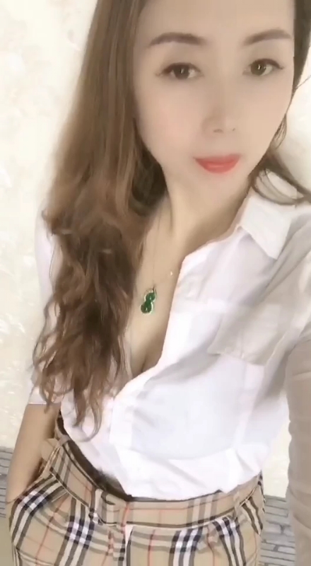 雨蝶的第一张照片--新乡相亲服务中心