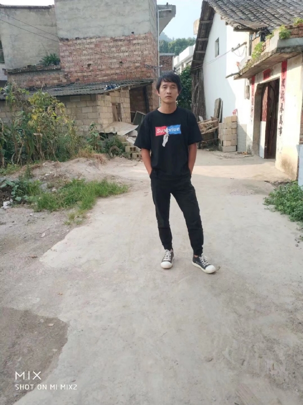 活活该的第一张照片--新乡相亲服务中心