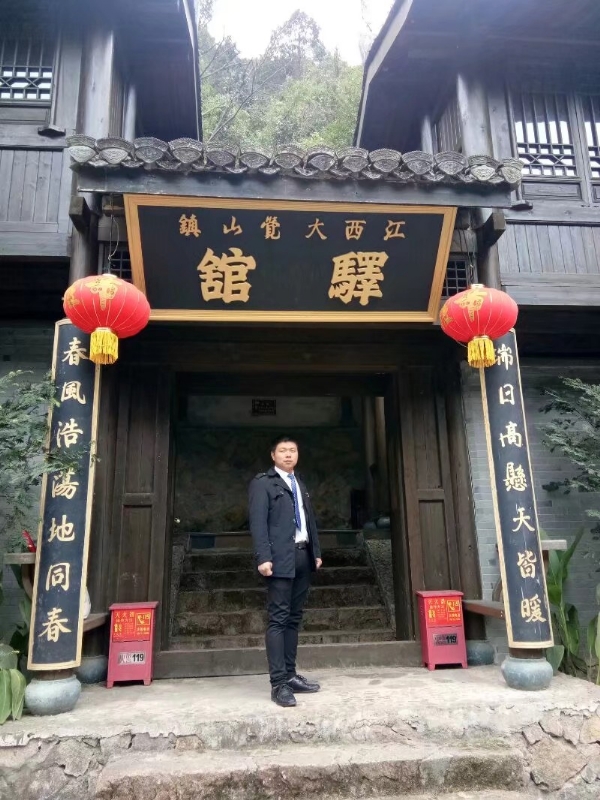 奋斗少年的第一张照片--新乡相亲服务中心