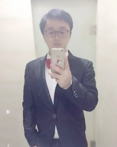 疯狂的肚子的第一张照片--新乡相亲服务中心