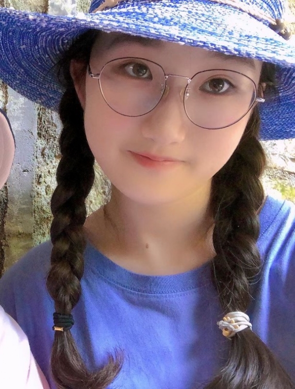 渴望爱情的第一张照片--新乡相亲服务中心