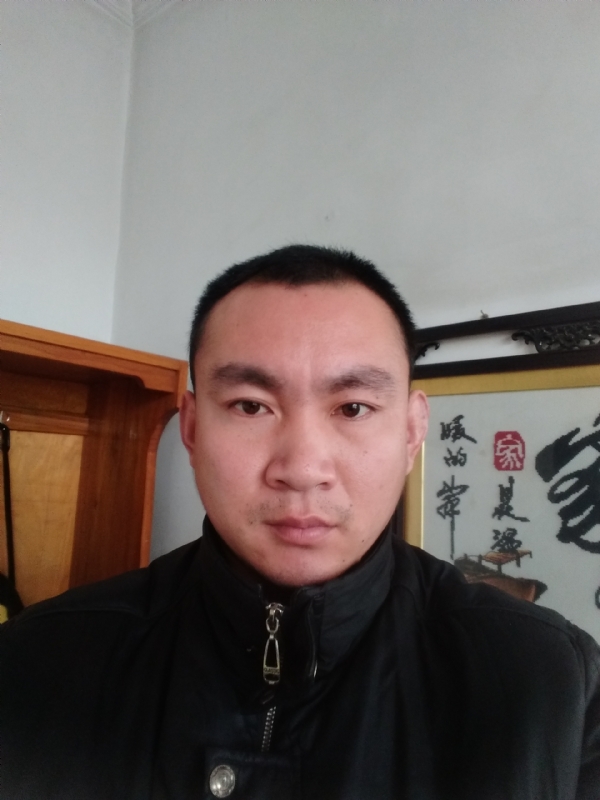 一江春水的第三张照片--新乡相亲服务中心