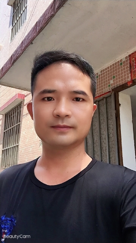 言飞的第一张照片--新乡相亲服务中心