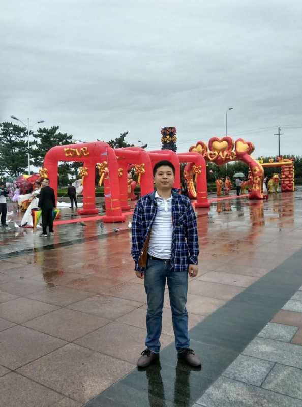 在奋斗的第三张照片--新乡相亲服务中心