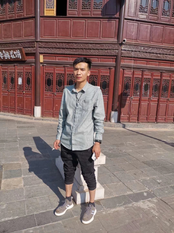 刘方的第一张照片--新乡相亲服务中心