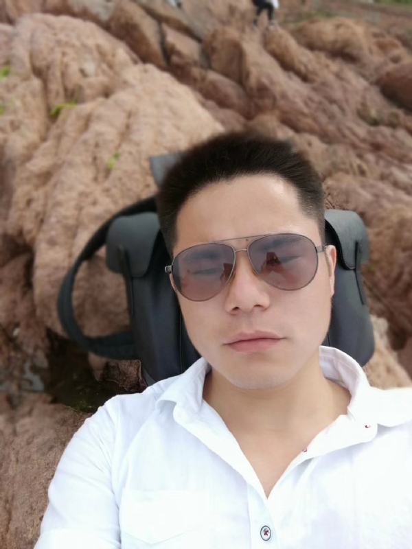 易听的第二张照片--新乡相亲服务中心