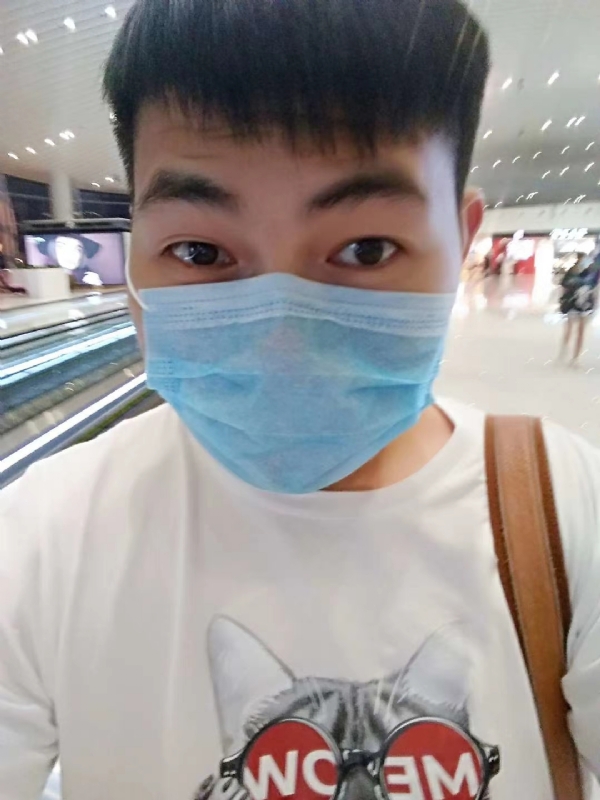 咔咔一顿的第一张照片--新乡相亲服务中心