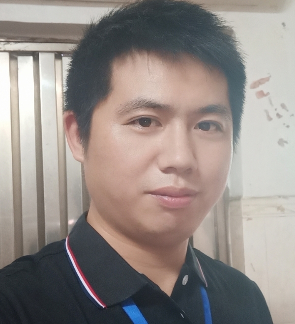 单身奶爸的第一张照片--新乡相亲服务中心