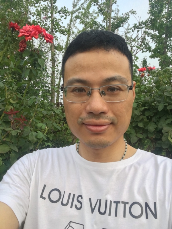 牛仔哥的第二张照片--新乡相亲服务中心