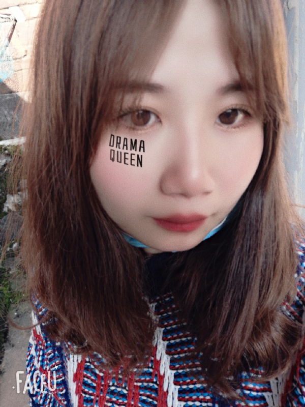 花开半夏的第一张照片--新乡相亲服务中心