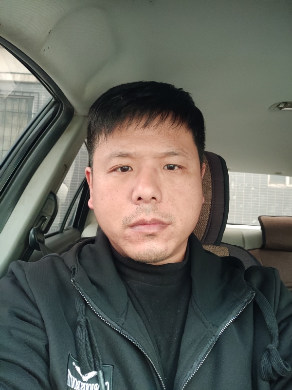 田立城的第一张照片--新乡相亲服务中心