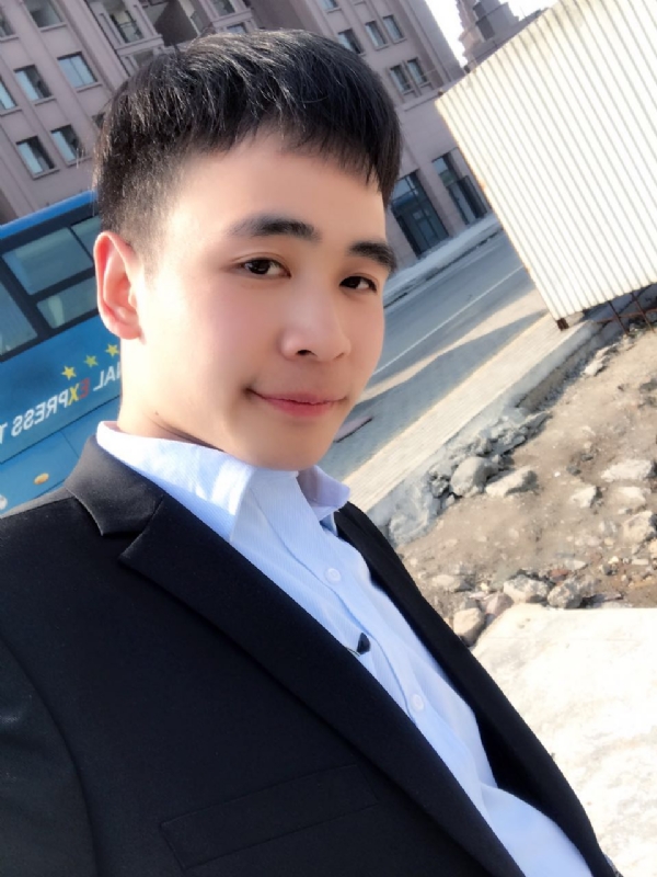 流浪者的第一张照片--新乡相亲服务中心