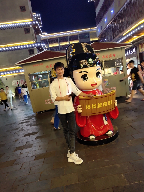 圆嘟嘟的瘦子的第一张照片--新乡相亲服务中心