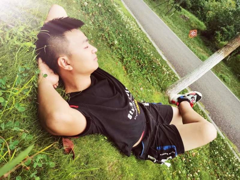 危笑的第一张照片--新乡相亲服务中心