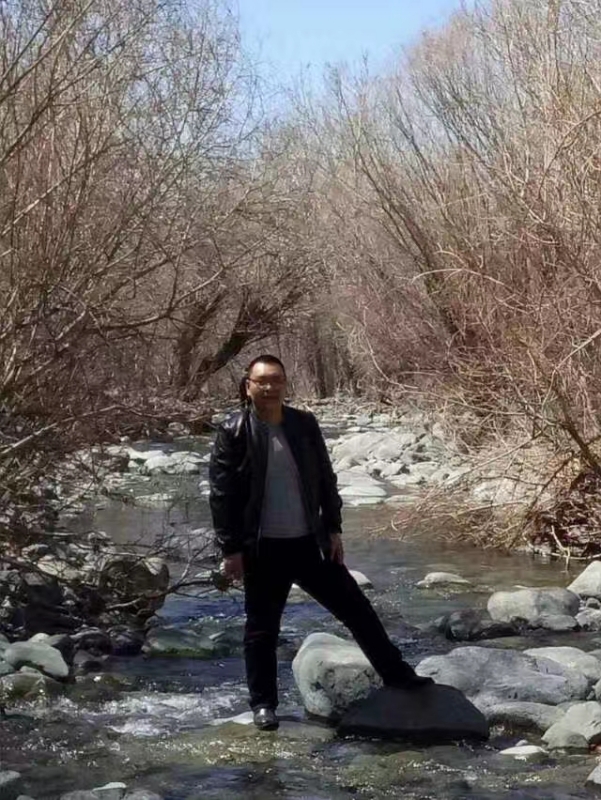 一路的第一张照片--新乡相亲服务中心