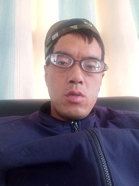 等待有缘人的第三张照片--新乡相亲服务中心