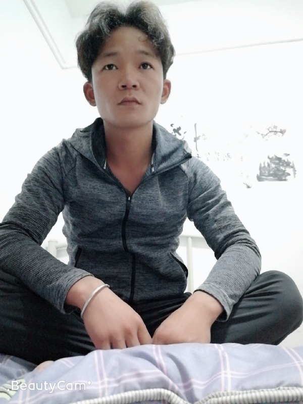 东浩学长的第一张照片--新乡相亲服务中心