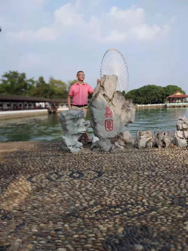 单翼天使的第一张照片--新乡相亲服务中心