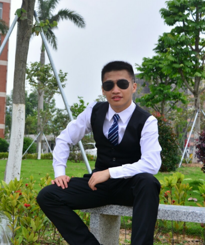 胡伊旗的第一张照片--新乡相亲服务中心