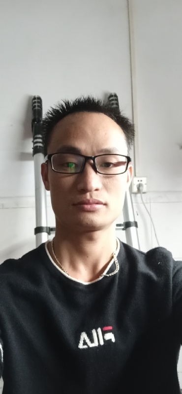 蔡先生的第一张照片--新乡相亲服务中心