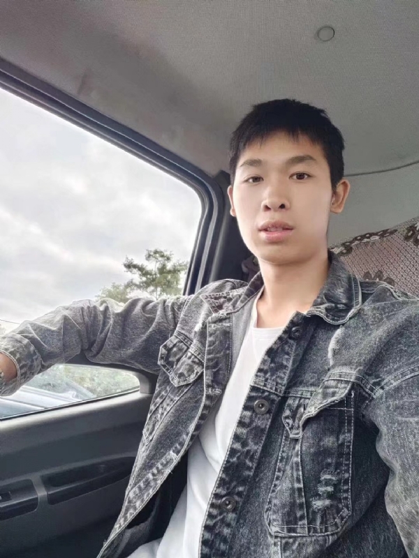 康康的第一张照片--新乡相亲服务中心