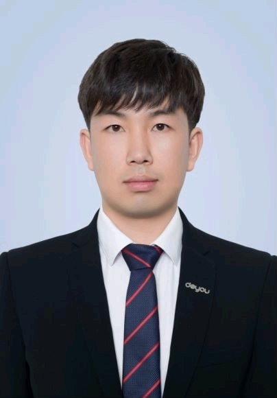 终究被人海淹没的第二张照片--新乡相亲服务中心