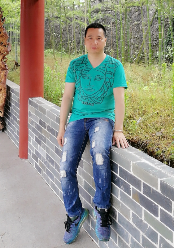 缘分不易的第一张照片--新乡相亲服务中心