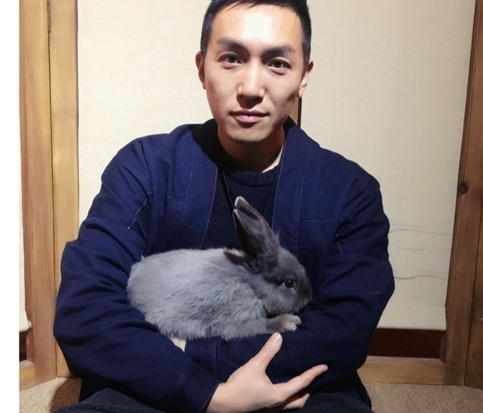 简单人生的第一张照片--新乡相亲服务中心