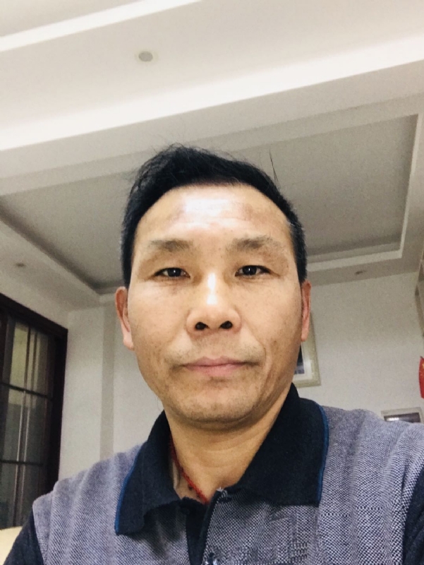 西凤酒的第一张照片--新乡相亲服务中心