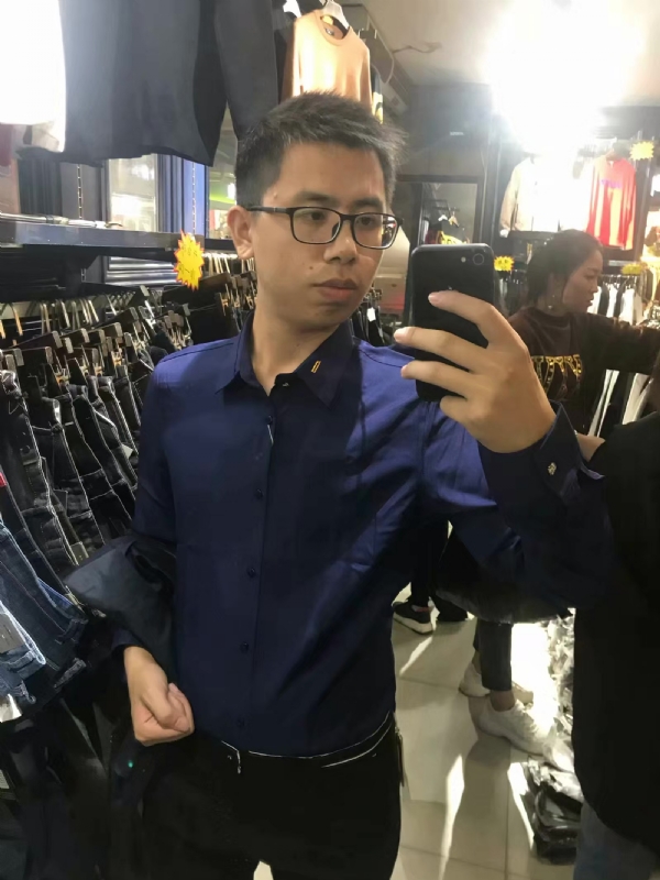 叶自飘零的第一张照片--新乡相亲服务中心