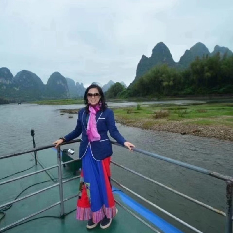 julia的第一张照片--新乡相亲服务中心