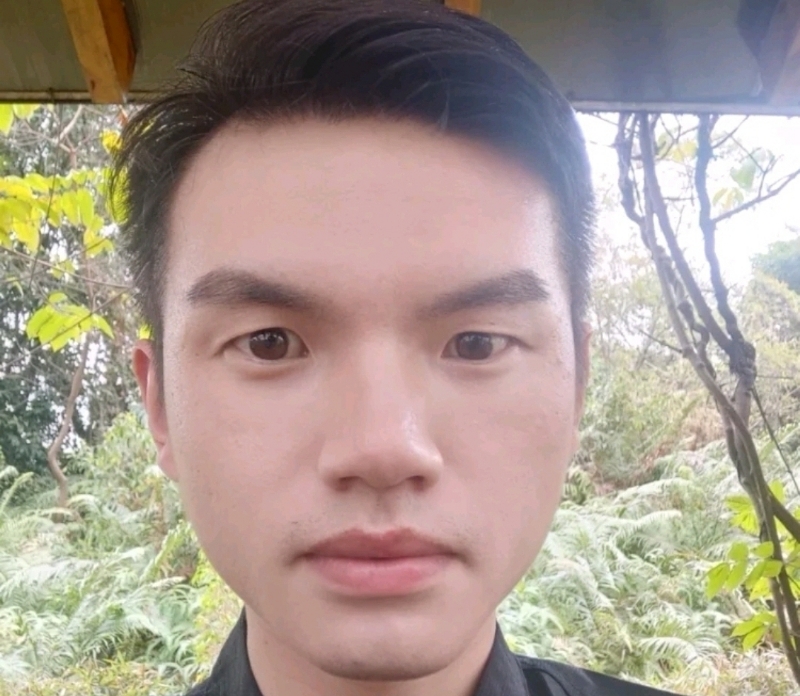 彬彬有礼的第二张照片--新乡相亲服务中心