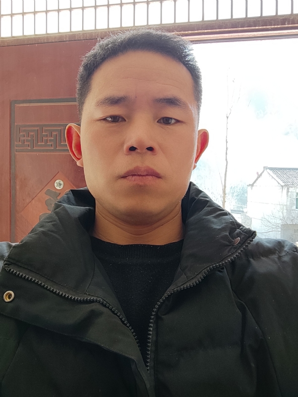 勇敢的成长的第一张照片--新乡相亲服务中心