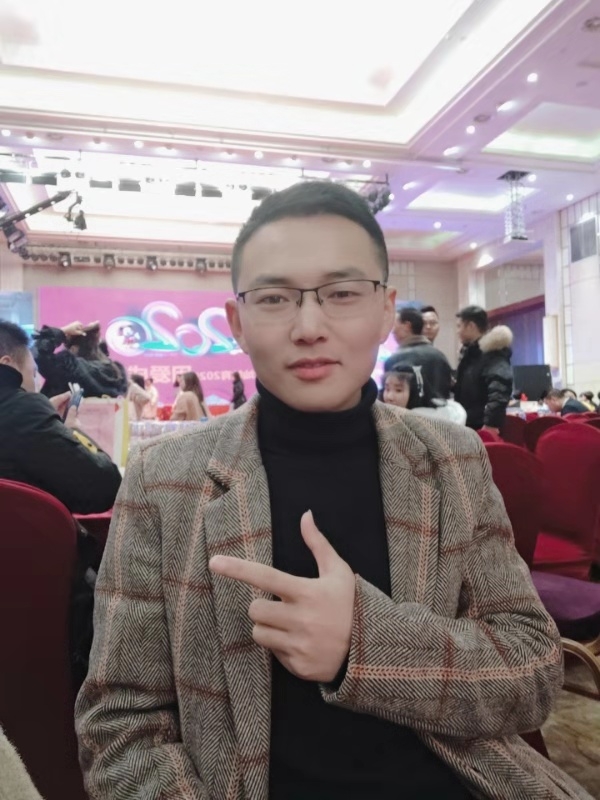 遇见不一样的自己的第一张照片--新乡相亲服务中心