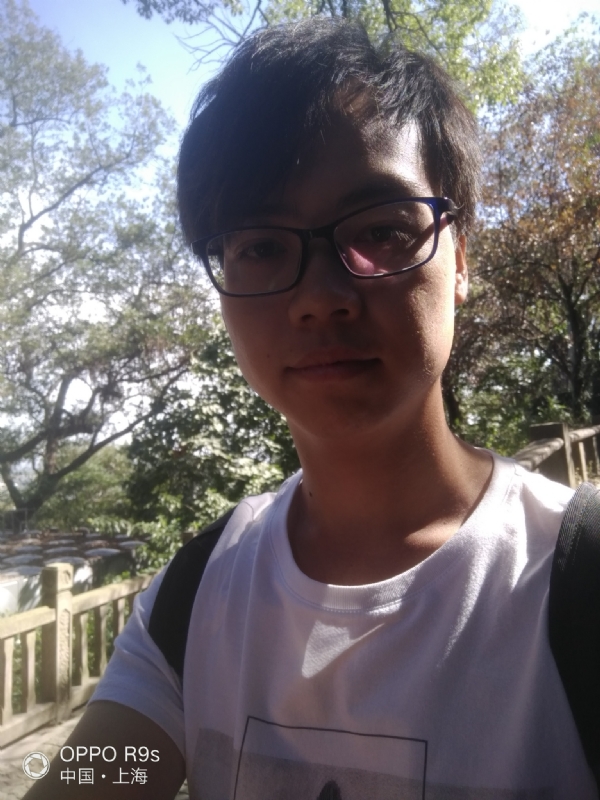 不忘旧年的第一张照片--新乡相亲服务中心