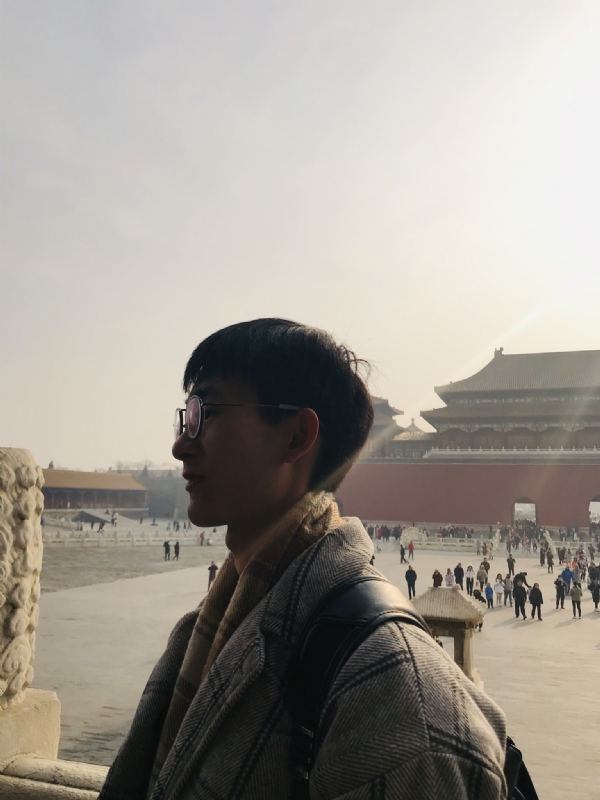 夏侯醉平的第一张照片--新乡相亲服务中心